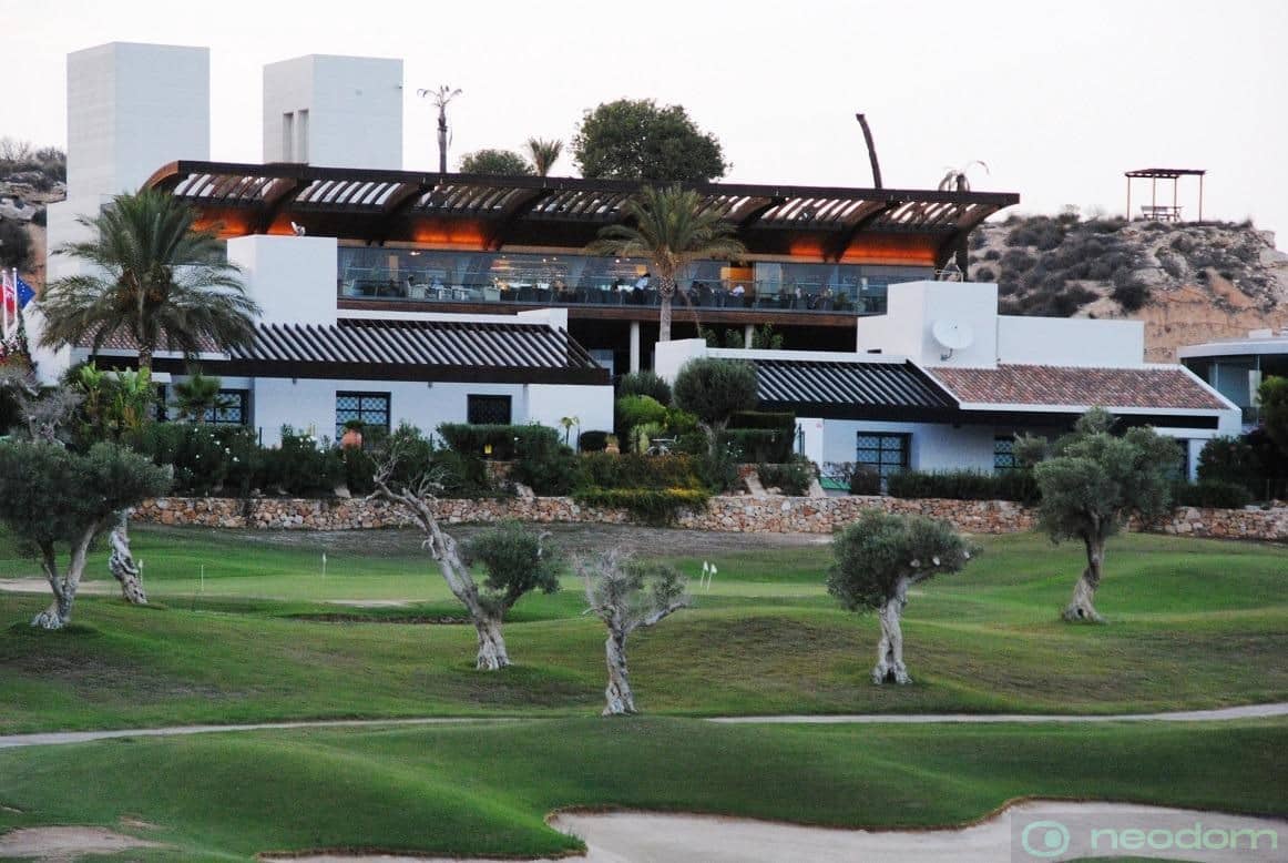 Chalet de 4 habitaciones en Sucina en venta con piscina - 725.000 € (Ref: 9455846)