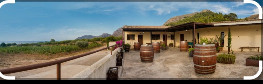 2 slaapkamer Bedrijf te koop in Arta - € 2.850.000 (Ref: 10159915)