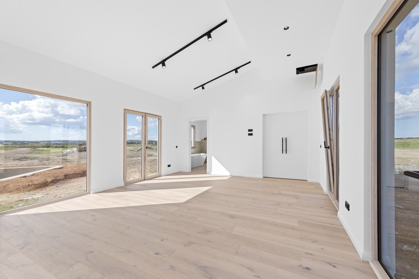 4 soveværelse Finca/Landehus til salg i Vilafranca de Bonany med swimmingpool garage - € 1.490.000 (Ref: 10160051)
