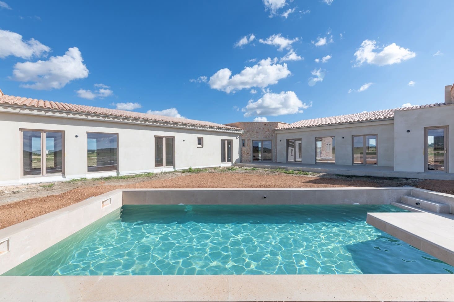 4 soveværelse Finca/Landehus til salg i Vilafranca de Bonany med swimmingpool garage - € 1.490.000 (Ref: 10160051)