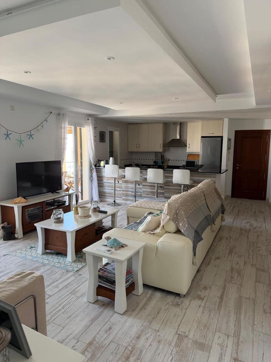 6 chambre Penthouse à vendre à Arta avec piscine garage - 1 200 000 € (Ref: 10160057)