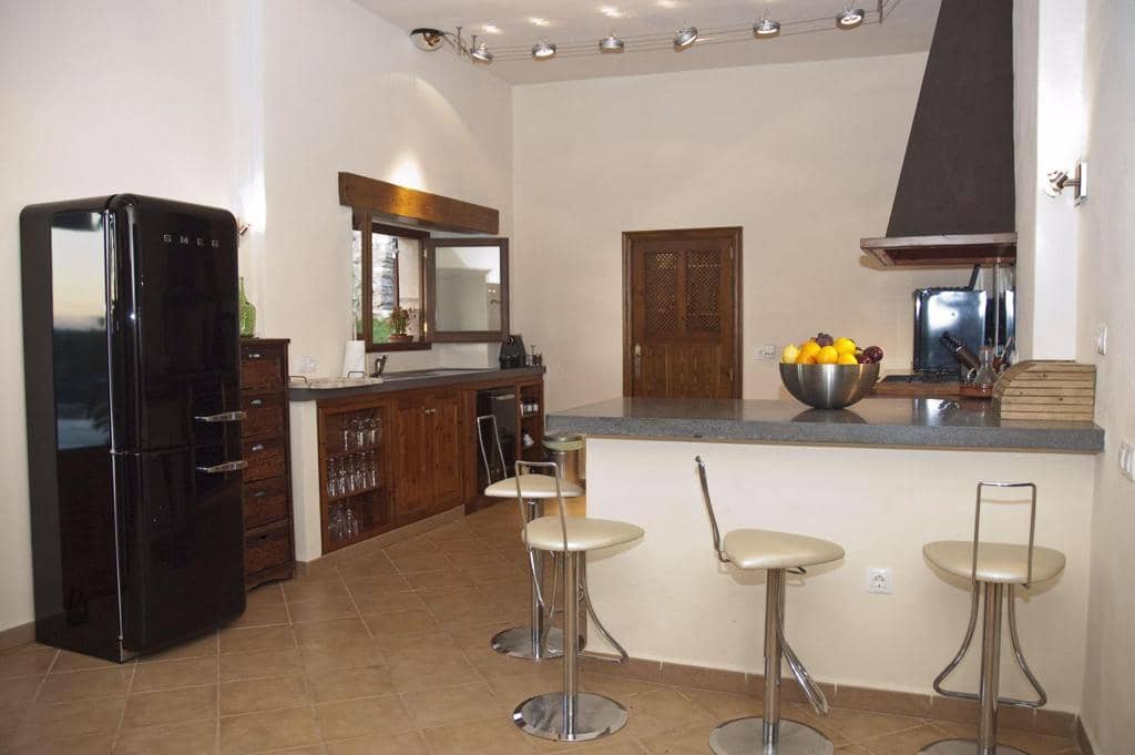 3 slaapkamer Finca/Landhuis te koop in Manacor met zwembad garage - € 1.750.000 (Ref: 10163212)