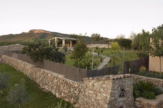 3 slaapkamer Finca/Landhuis te koop in Manacor met zwembad garage - € 1.750.000 (Ref: 10163212)