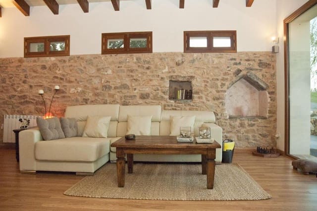 3 slaapkamer Finca/Landhuis te koop in Manacor met zwembad garage - € 1.750.000 (Ref: 10163212)