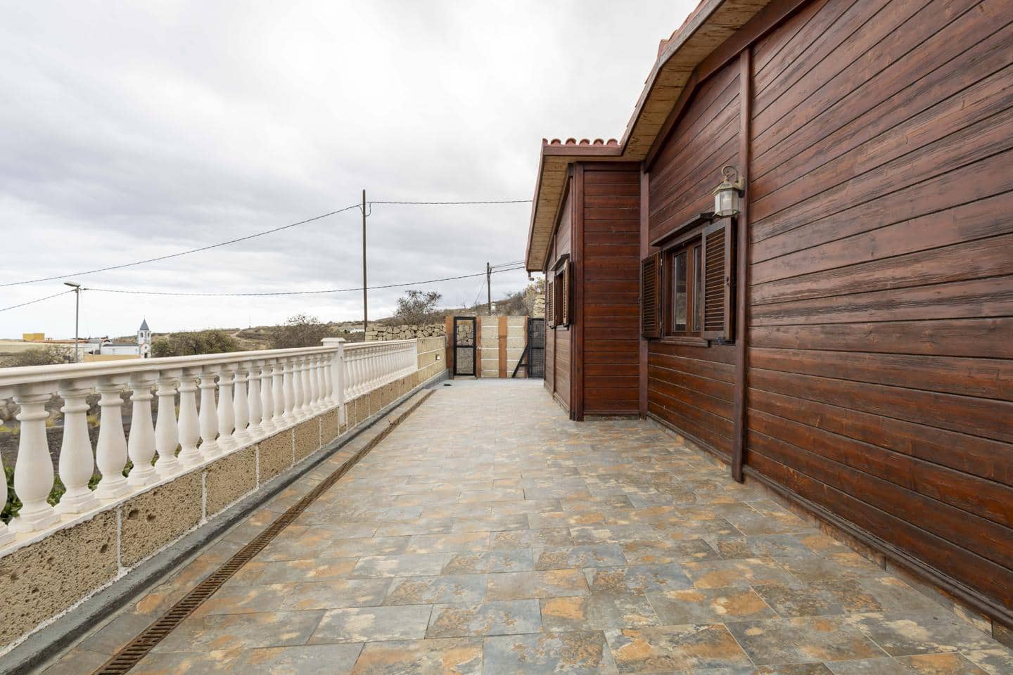 Chalet de 2 habitaciones en Güímar en venta - 446.000 € (Ref: 10004362)