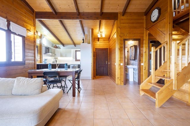 Chalet de 2 habitaciones en Güímar en venta - 446.000 € (Ref: 10004362)