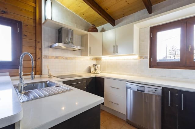 Chalet de 2 habitaciones en Güímar en venta - 446.000 € (Ref: 10004362)