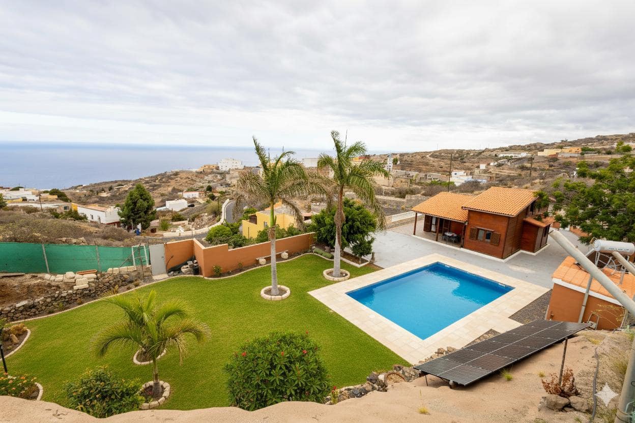 Chalet de 2 habitaciones en Güímar en venta - 446.000 € (Ref: 10004362)
