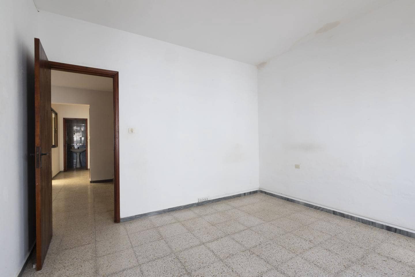 3 bedroom Villa for sale in La Guancha with garage - € 180,000 (Ref: 10007929)