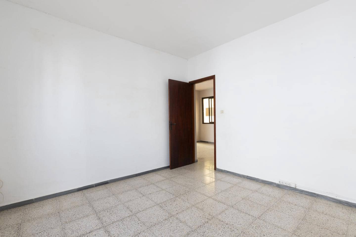 3 bedroom Villa for sale in La Guancha with garage - € 180,000 (Ref: 10007929)