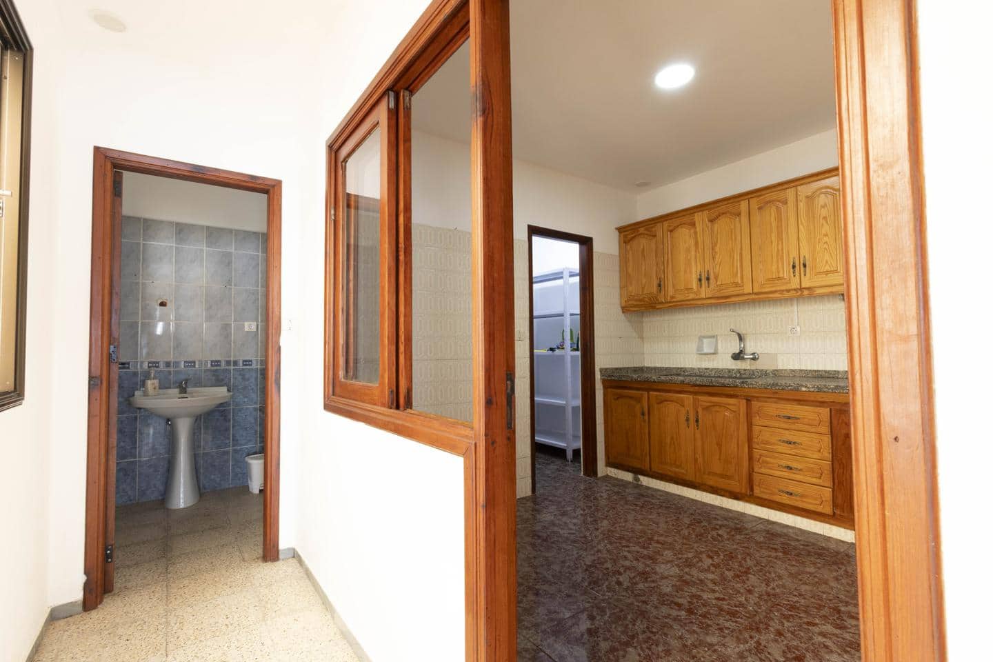 3 bedroom Villa for sale in La Guancha with garage - € 180,000 (Ref: 10007929)