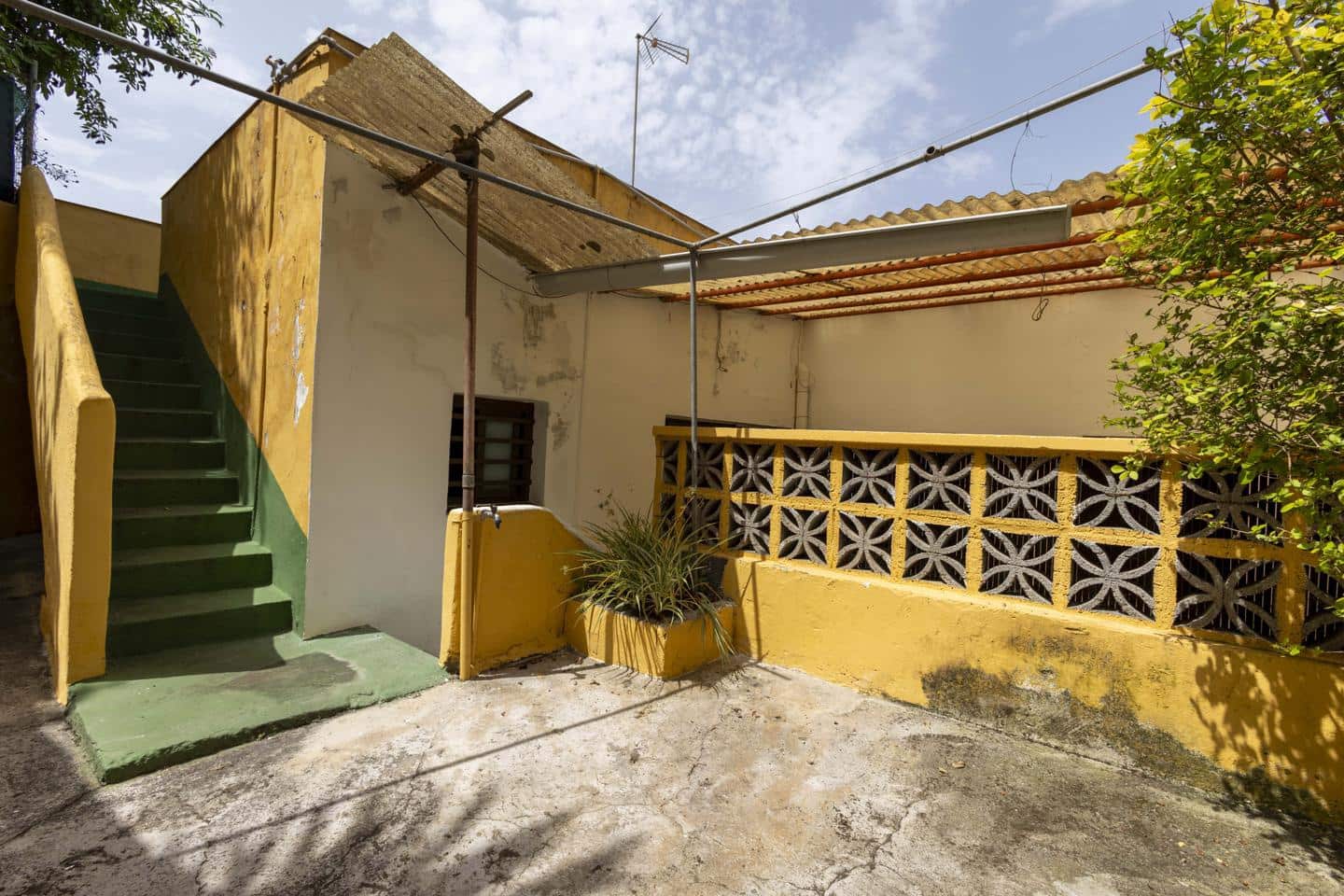 3 bedroom Villa for sale in La Guancha with garage - € 180,000 (Ref: 10007929)