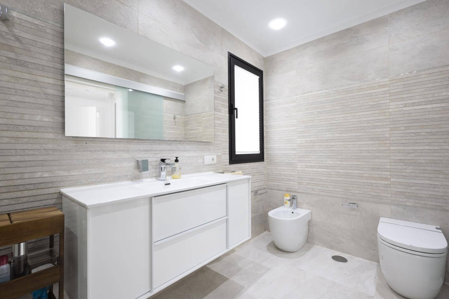 Piso de 4 habitaciones en Costa Adeje en venta con piscina garaje - 1.400.000 € (Ref: 10009954)