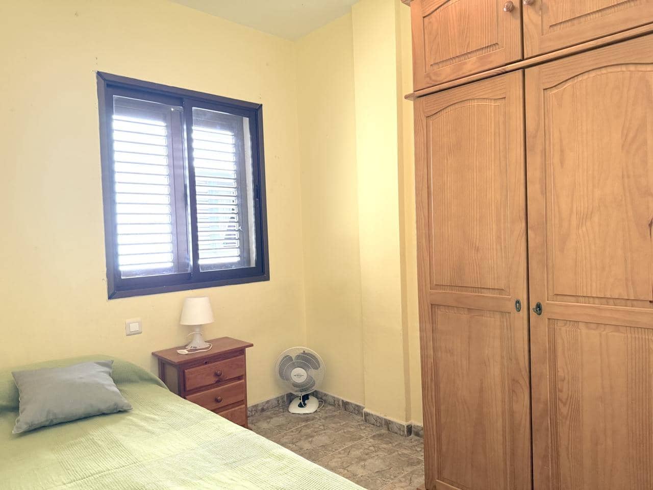 3 bedroom Flat for sale in Arrecife - € 199,000 (Ref: 10014799)