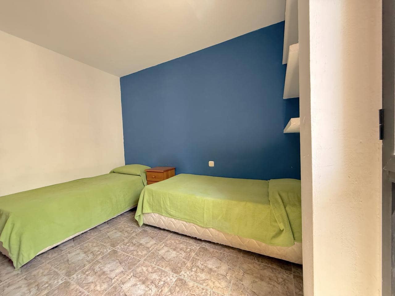 3 bedroom Flat for sale in Arrecife - € 199,000 (Ref: 10014799)