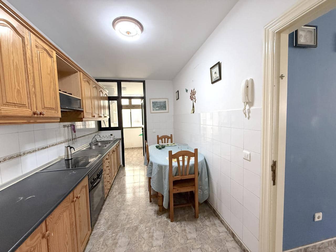 3 bedroom Flat for sale in Arrecife - € 199,000 (Ref: 10014799)