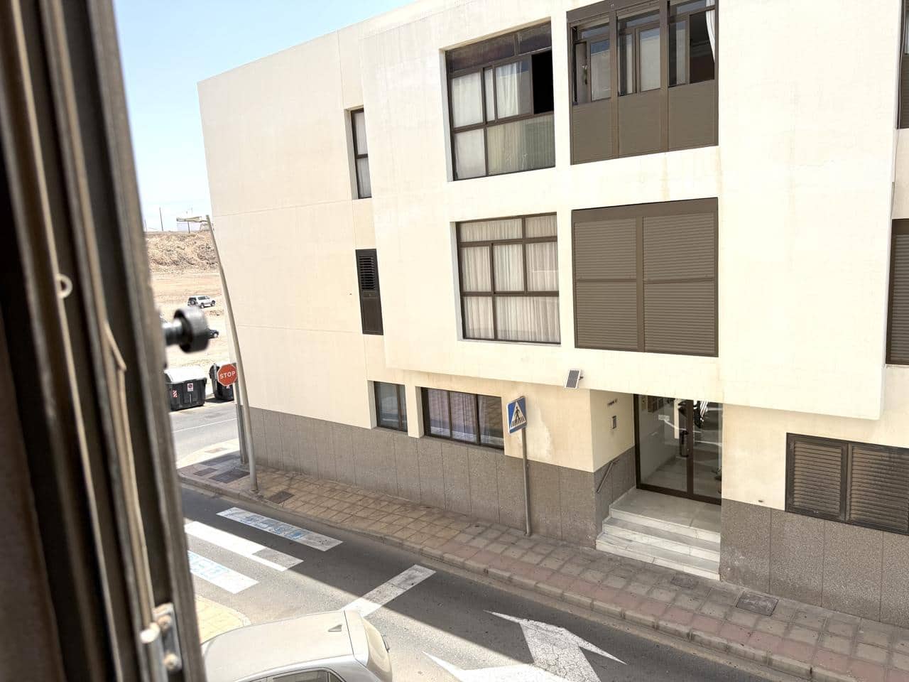 3 bedroom Flat for sale in Arrecife - € 199,000 (Ref: 10014799)