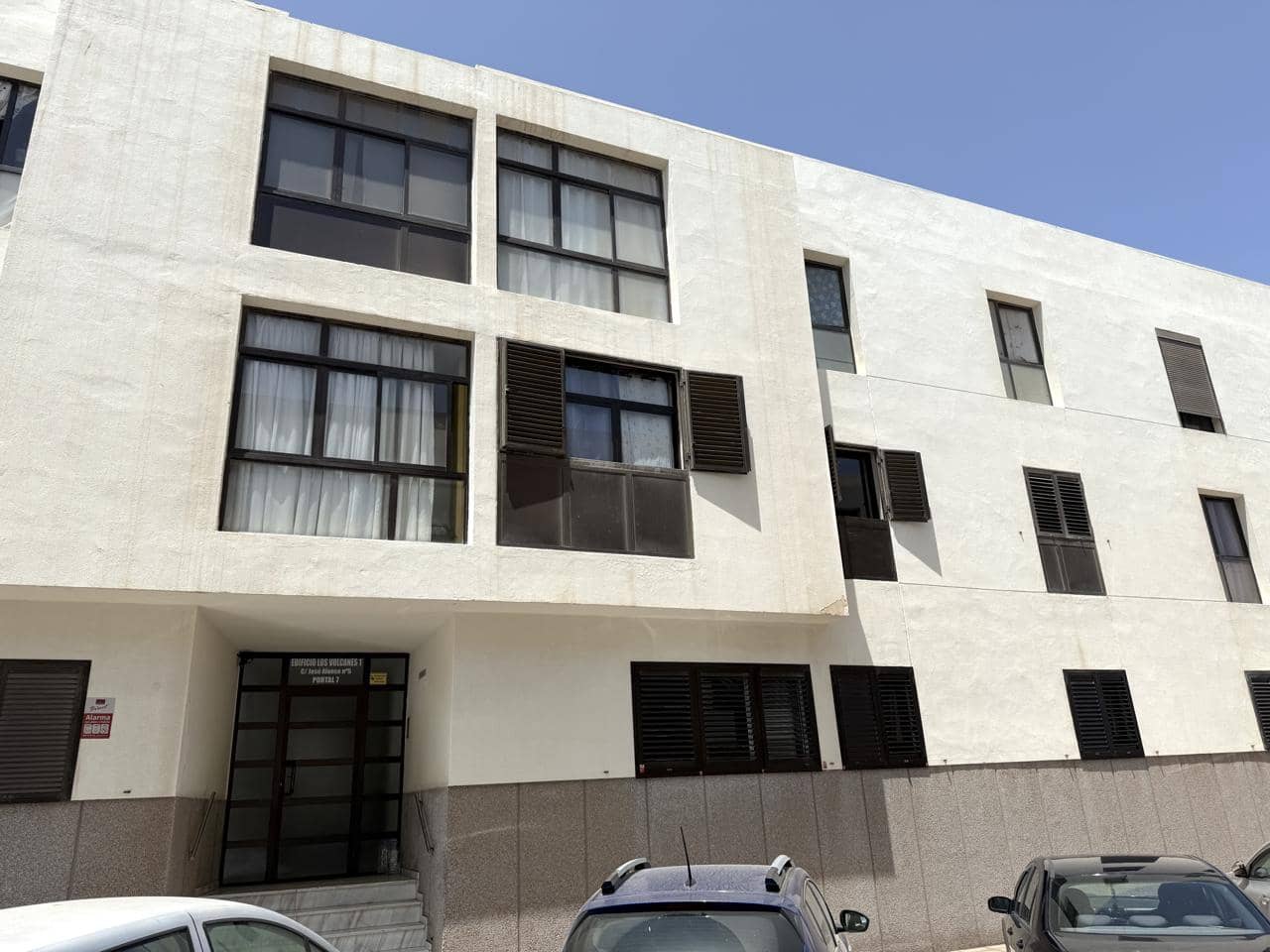 3 bedroom Flat for sale in Arrecife - € 199,000 (Ref: 10014799)