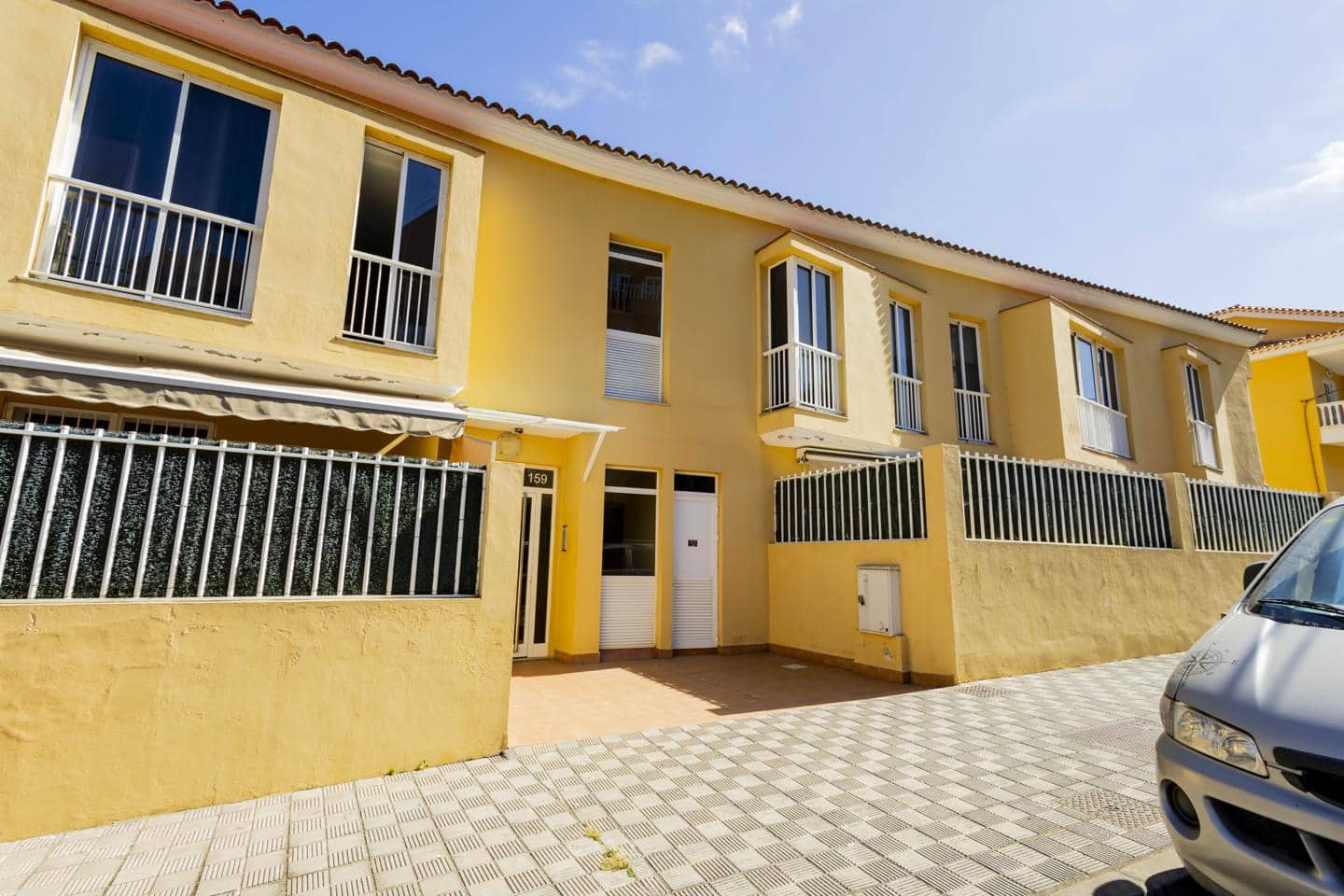 3 sovrum Lägenhet till salu i Los Realejos med garage - 279 000 € (Ref: 10023233)