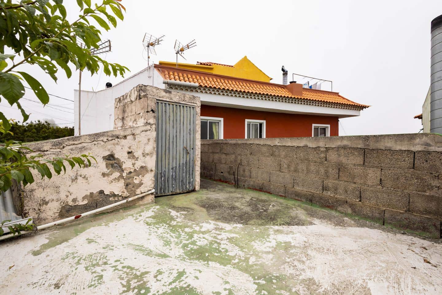 5 sypialnia Finka/Dom wiejski na sprzedaż w Icod de los Vinos - 175 000 € (Ref: 10026195)
