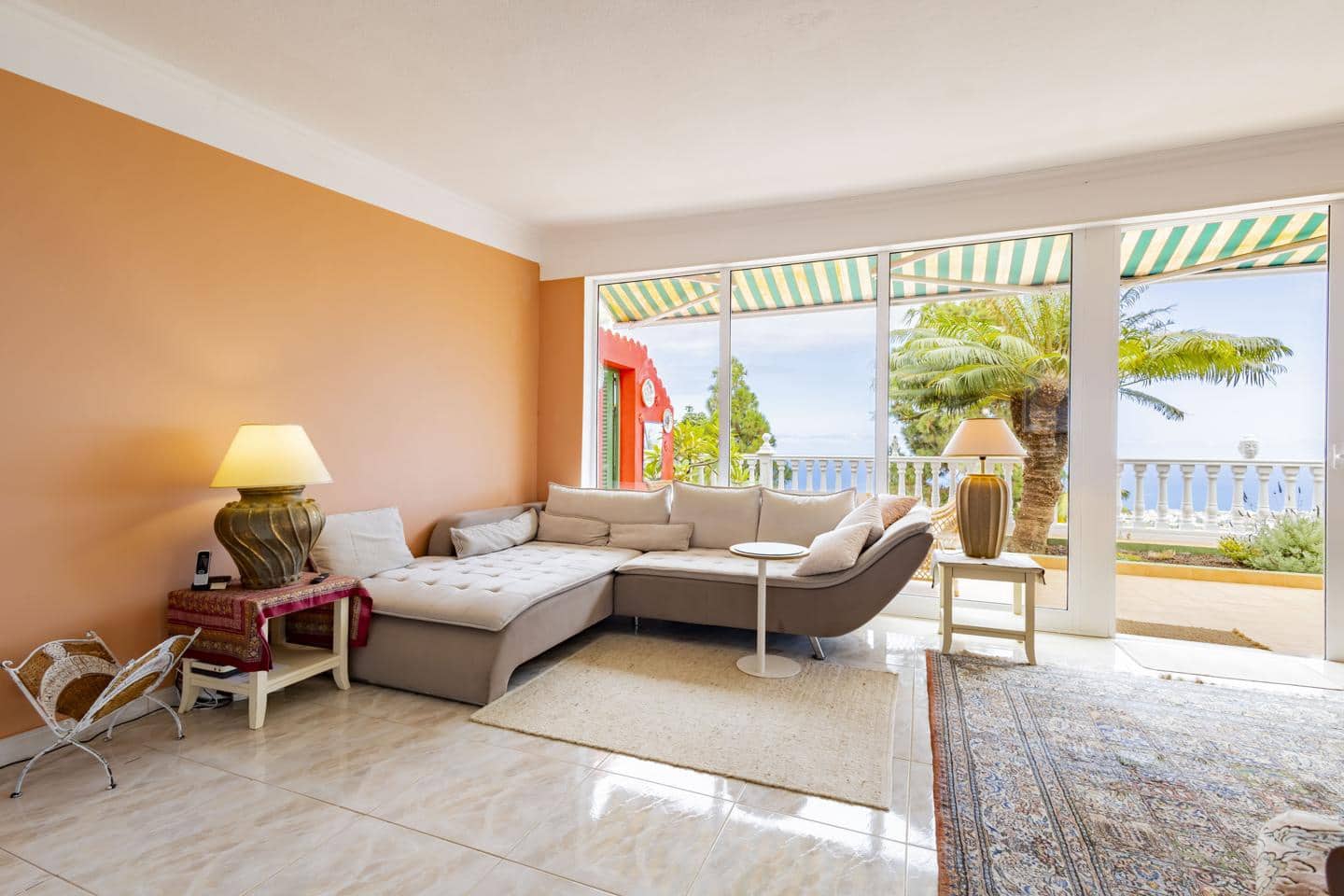 4 bedroom Villa for sale in La Orotava - € 849,000 (Ref: 10029546)