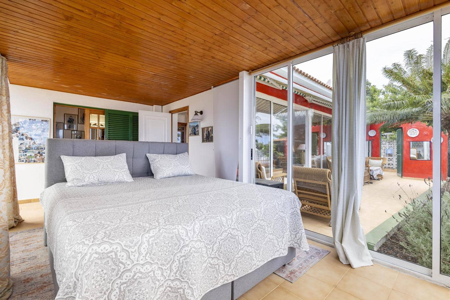 4 bedroom Villa for sale in La Orotava - € 849,000 (Ref: 10029546)