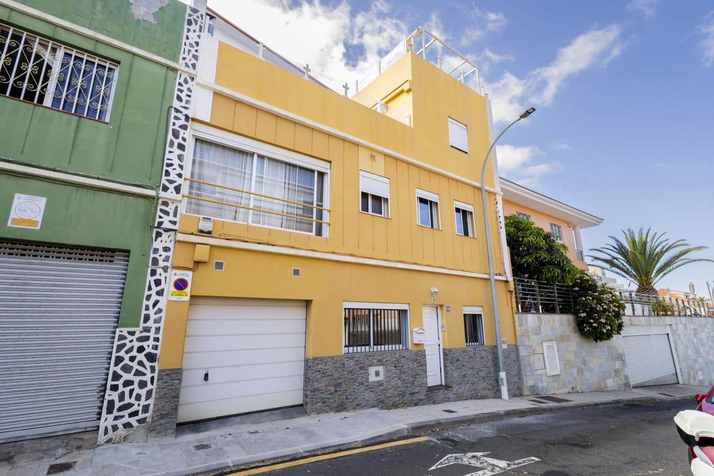 5 sypialnia Willa na sprzedaż w Santa Cruz de Tenerife - 369 000 € (Ref: 10035984)
