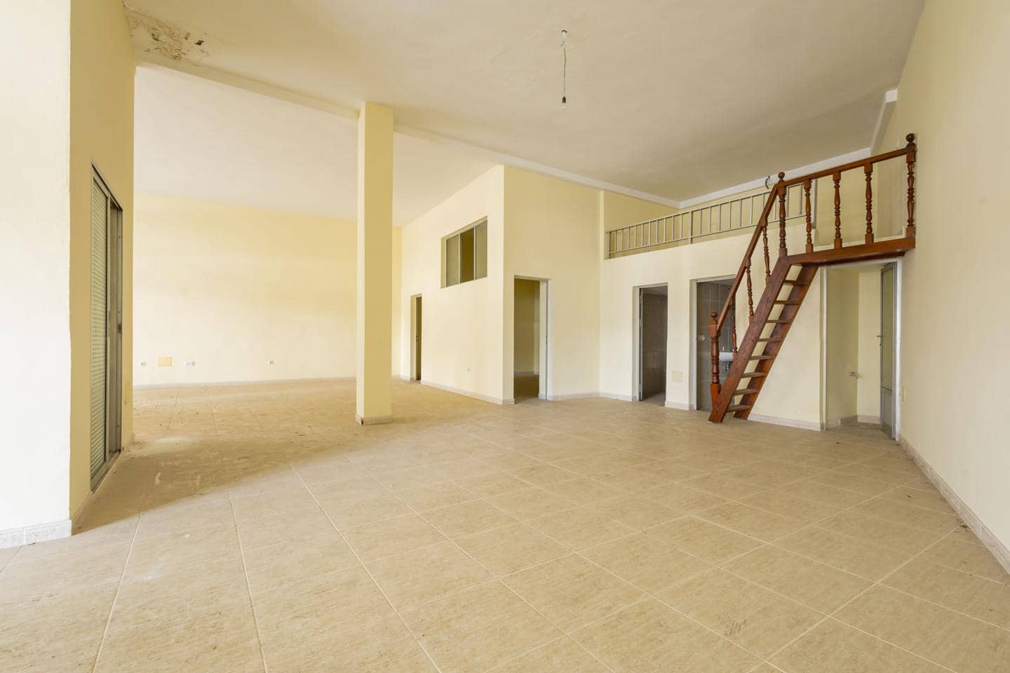1 slaapkamer Bedrijf te koop in Puerto del Rosario - € 226.000 (Ref: 10039179)