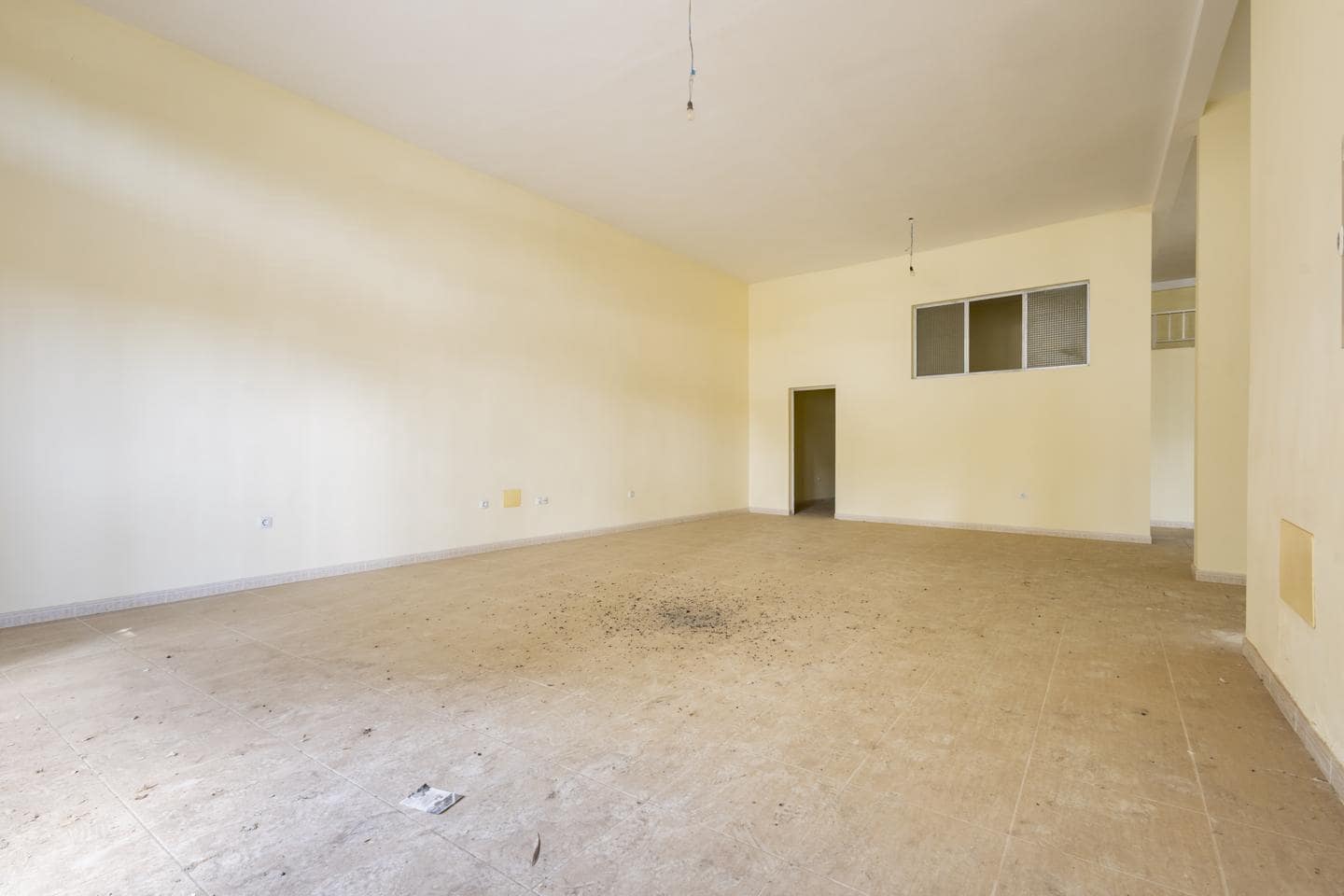 1 slaapkamer Bedrijf te koop in Puerto del Rosario - € 226.000 (Ref: 10039179)