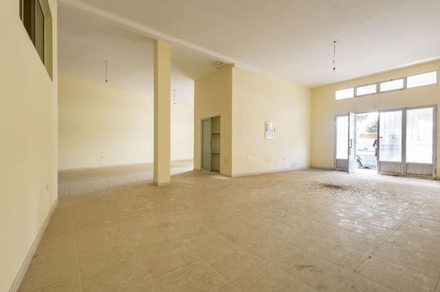 1 slaapkamer Bedrijf te koop in Puerto del Rosario - € 226.000 (Ref: 10039179)