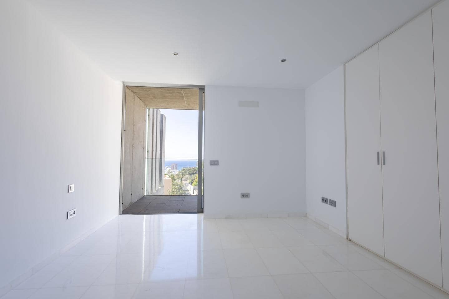 20 soveværelse Lejlighed til salg i Santa Cruz de Tenerife med swimmingpool - € 9.049.928 (Ref: 10041703)