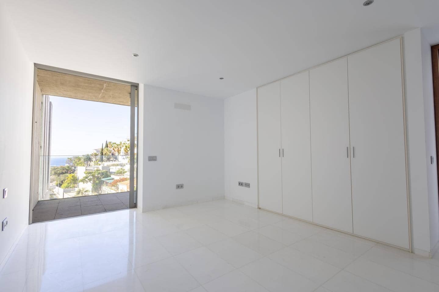 20 soveværelse Lejlighed til salg i Santa Cruz de Tenerife med swimmingpool - € 9.049.928 (Ref: 10041703)