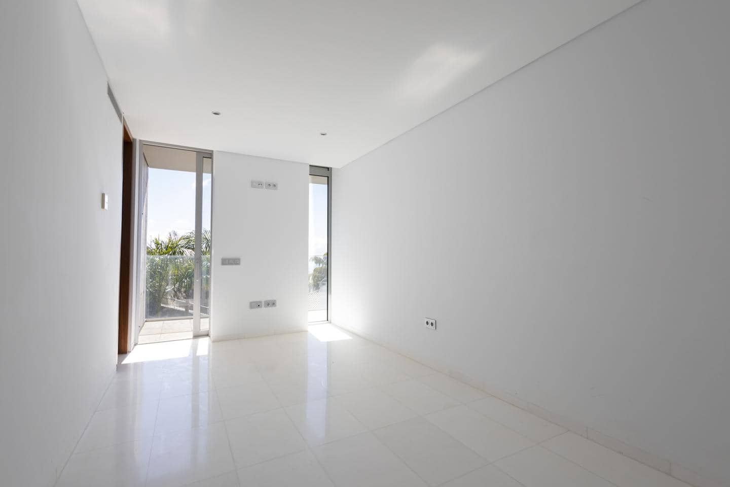 20 soveværelse Lejlighed til salg i Santa Cruz de Tenerife med swimmingpool - € 9.049.928 (Ref: 10041703)
