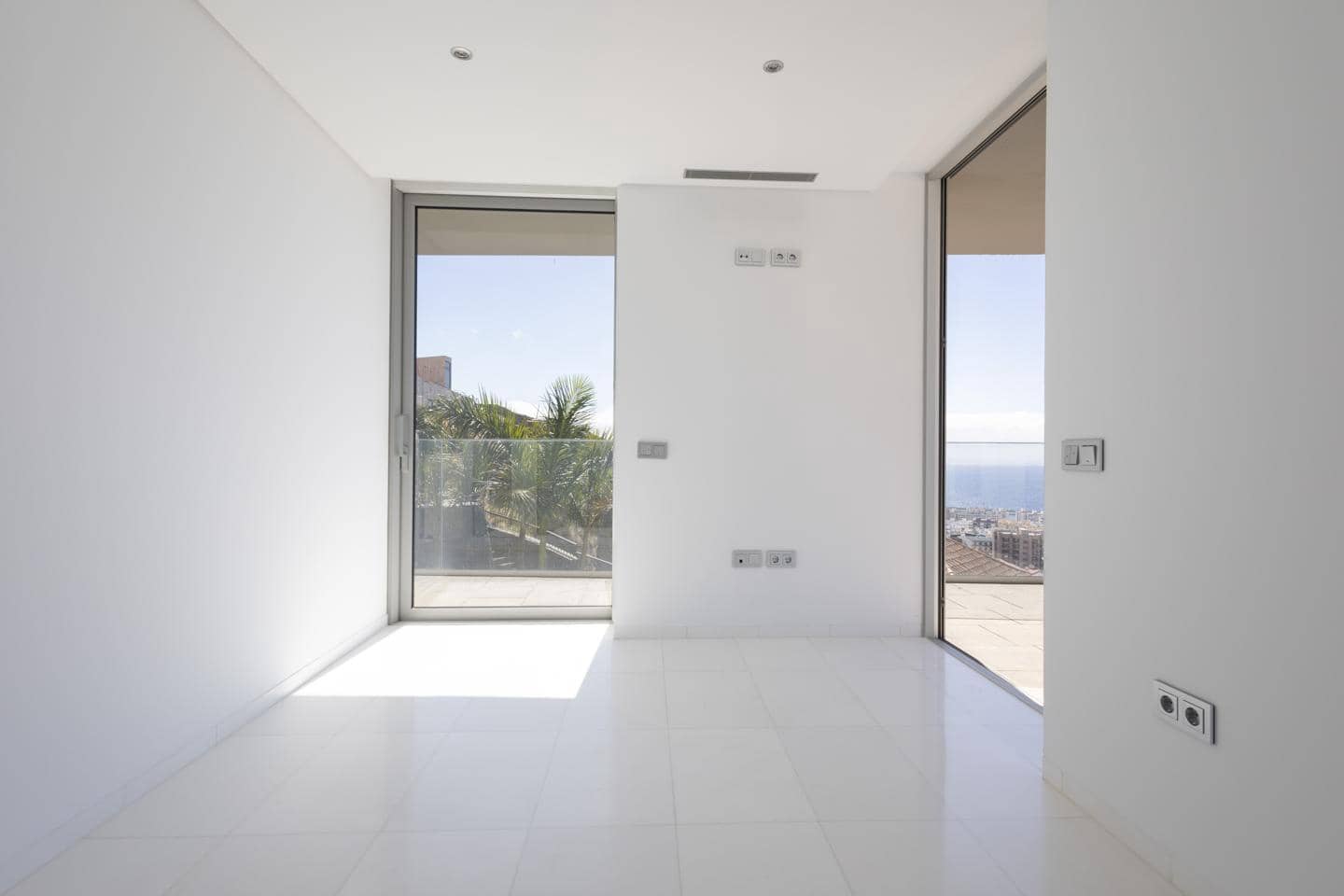 6 camera da letto Villa in vendita in Santa Cruz de Tenerife - 2.389.246 € (Rif: 10041704)