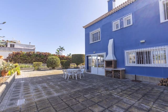 5 chambre Villa/Maison à vendre à Puerto de la Cruz avec piscine garage - 999 750 € (Ref: 10046230)