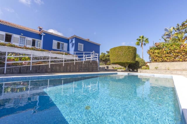 5 chambre Villa/Maison à vendre à Puerto de la Cruz avec piscine garage - 999 750 € (Ref: 10046230)