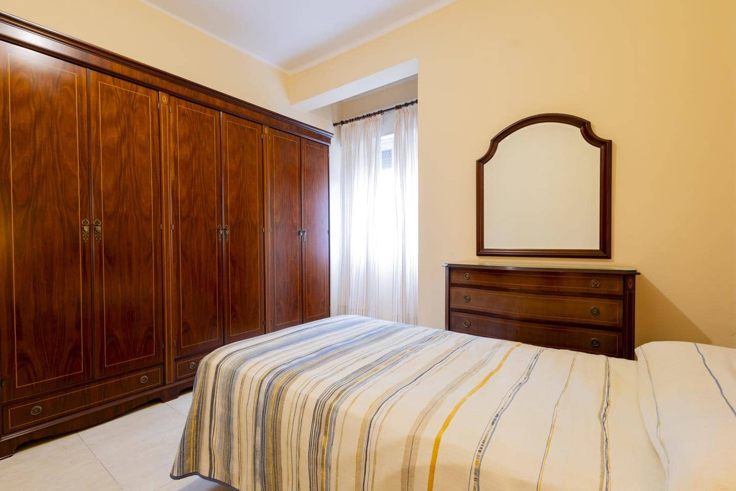 3 bedroom Flat for sale in Santa Cruz de Tenerife - € 305,000 (Ref: 10047646)