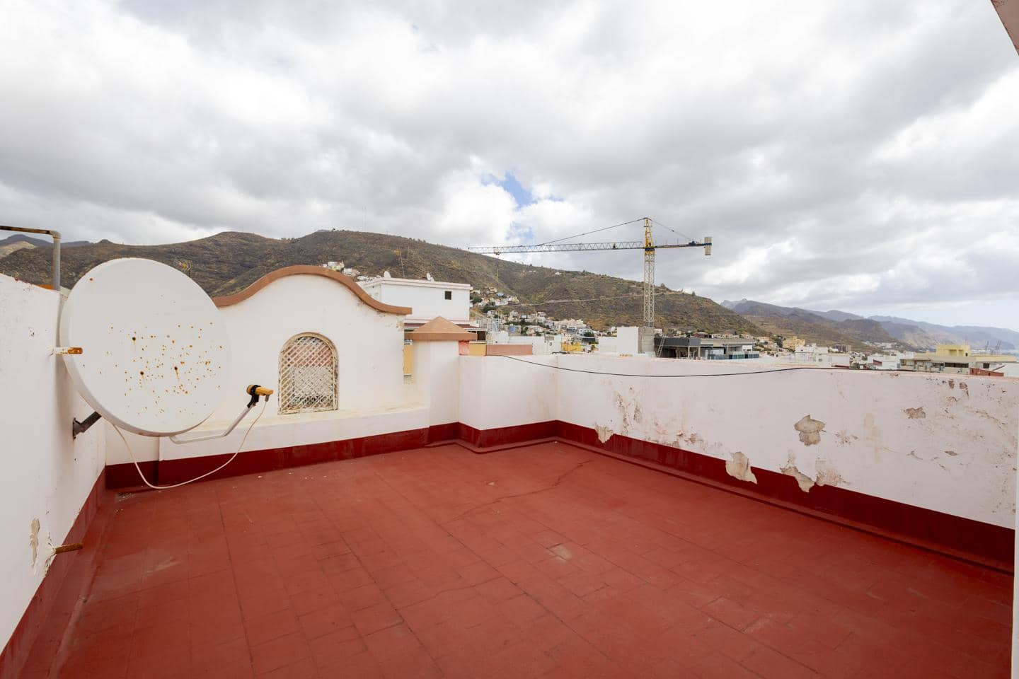 3 bedroom Flat for sale in Santa Cruz de Tenerife - € 305,000 (Ref: 10047646)