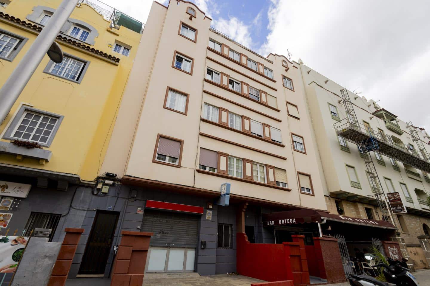 3 bedroom Flat for sale in Santa Cruz de Tenerife - € 305,000 (Ref: 10047646)
