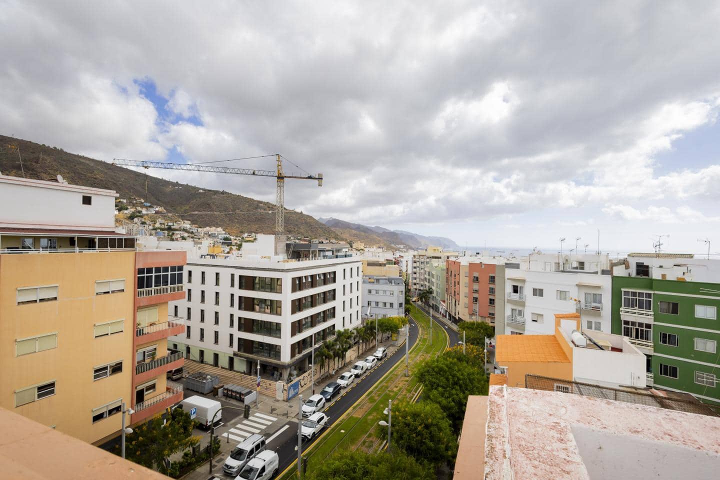 3 bedroom Flat for sale in Santa Cruz de Tenerife - € 305,000 (Ref: 10047646)