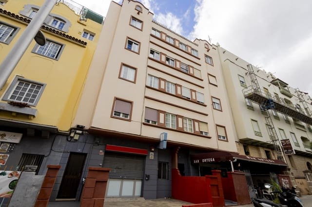 3 bedroom Flat for sale in Chapatal, Santa Cruz de Tenerife - € 305,000 (Ref: 10047646)