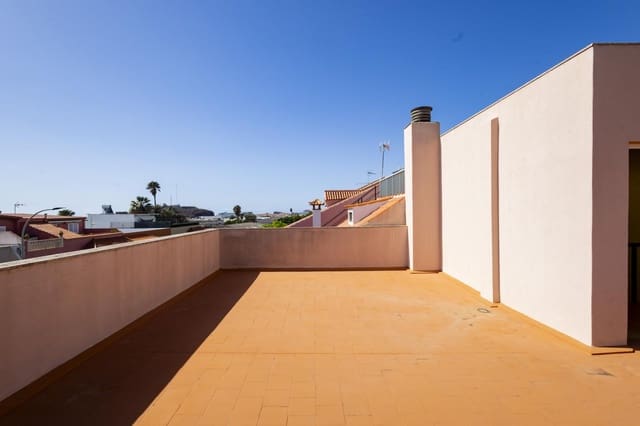 6 soveværelse Villa til salg i San Cristóbal de La Laguna - € 600.000 (Ref: 10048073)