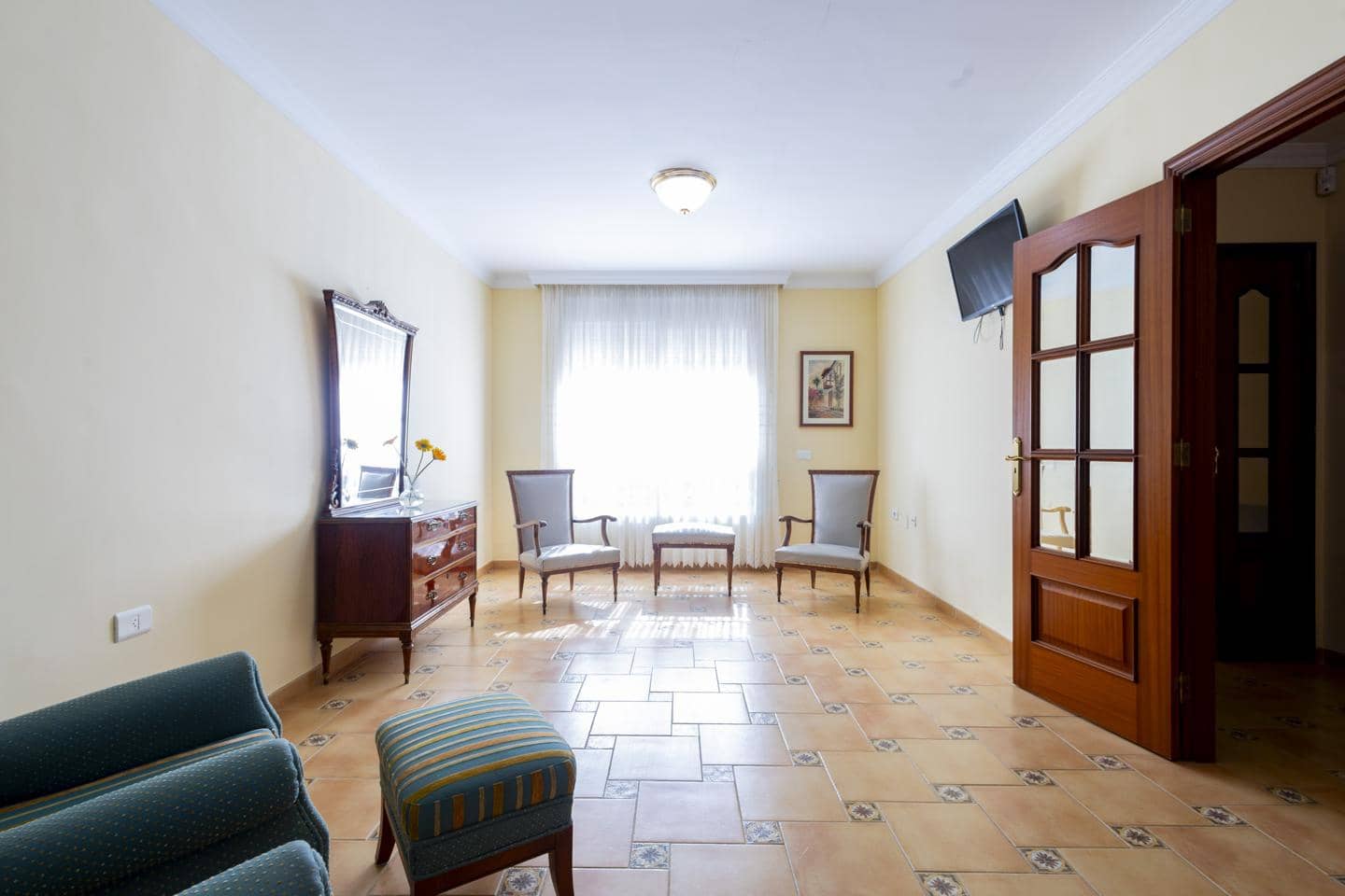6 bedroom Villa for sale in San Cristobal de La Laguna - € 600,000 (Ref: 10048073)