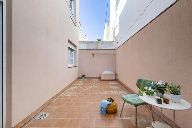 6 soveværelse Villa til salg i San Cristóbal de La Laguna - € 600.000 (Ref: 10048073)
