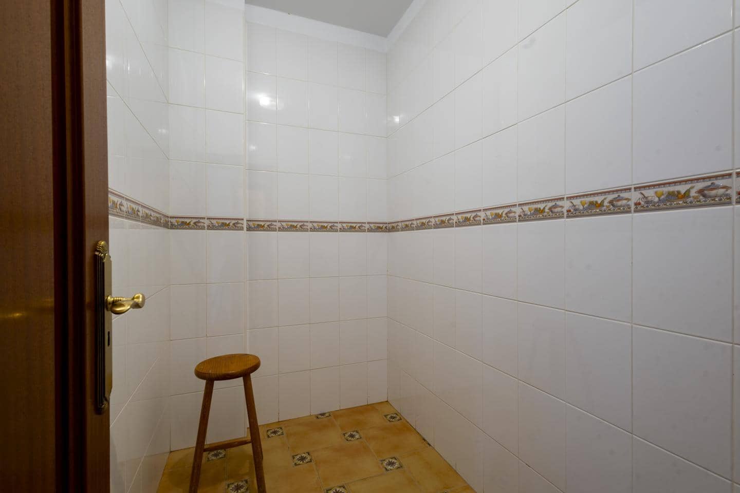 6 bedroom Villa for sale in San Cristobal de La Laguna - € 600,000 (Ref: 10048073)