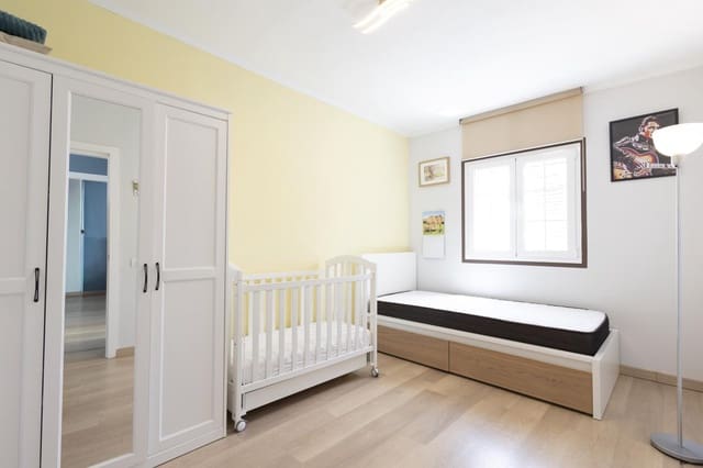 3 sovrum Lägenhet till salu i San Cristóbal de La Laguna - 279 750 € (Ref: 10074659)
