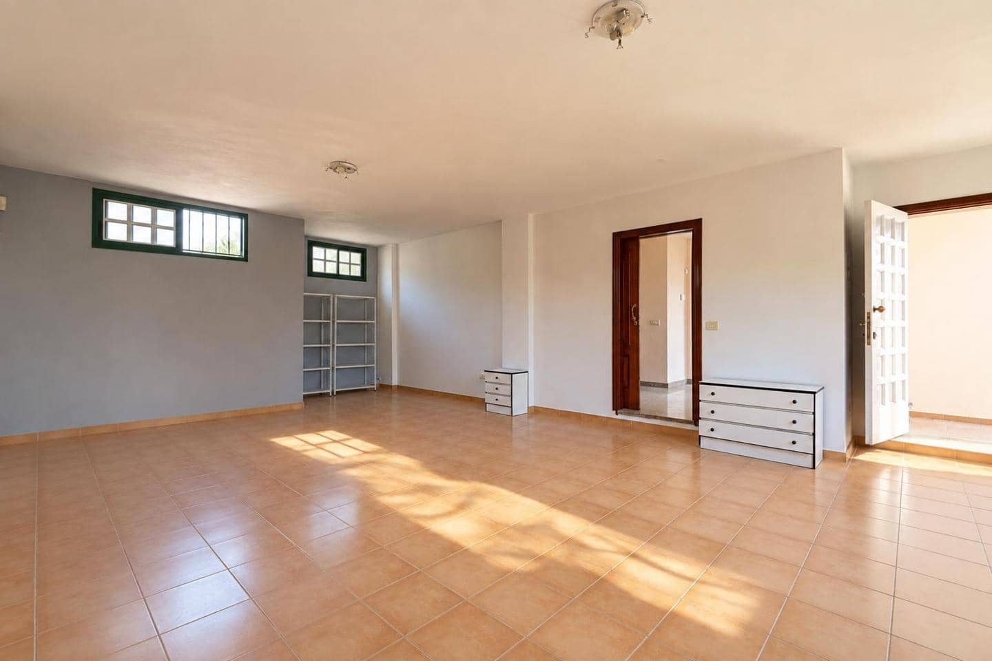 3 soverom Villa til salgs i Santa Ursula med garasje - € 739 750 (Ref: 10086953)