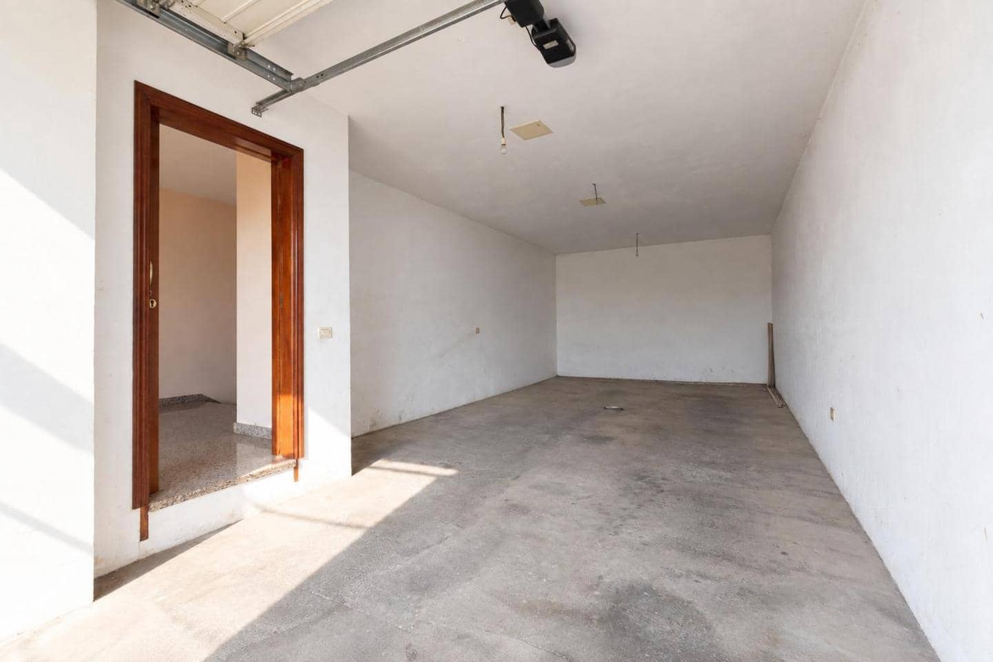 3 soverom Villa til salgs i Santa Ursula med garasje - € 739 750 (Ref: 10086953)