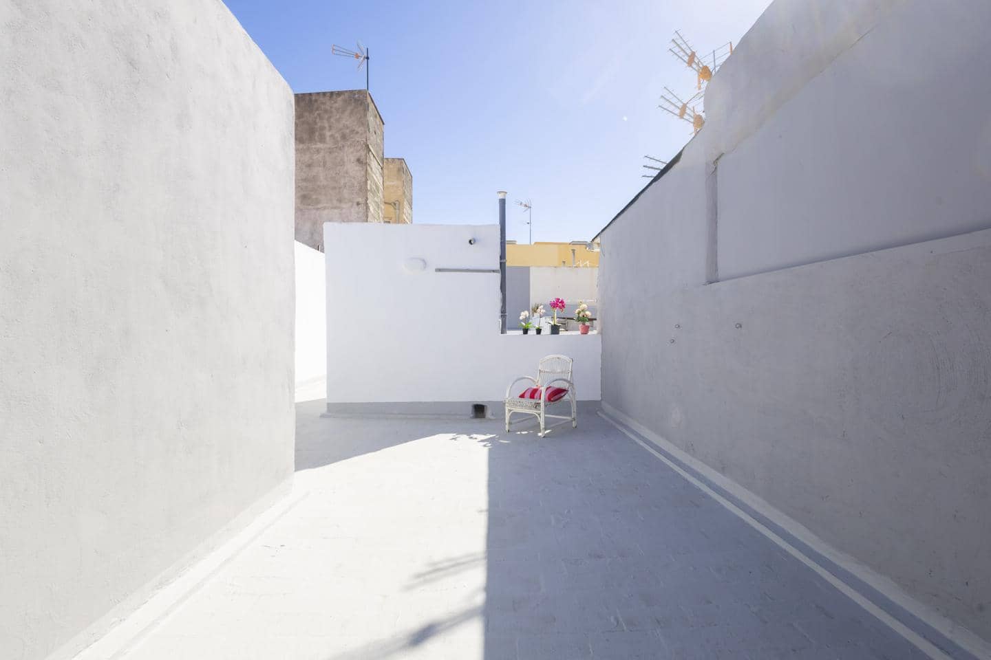 2 sypialnia Mieszkanie na sprzedaż w Santa Cruz de Tenerife - 213 000 € (Ref: 10091361)