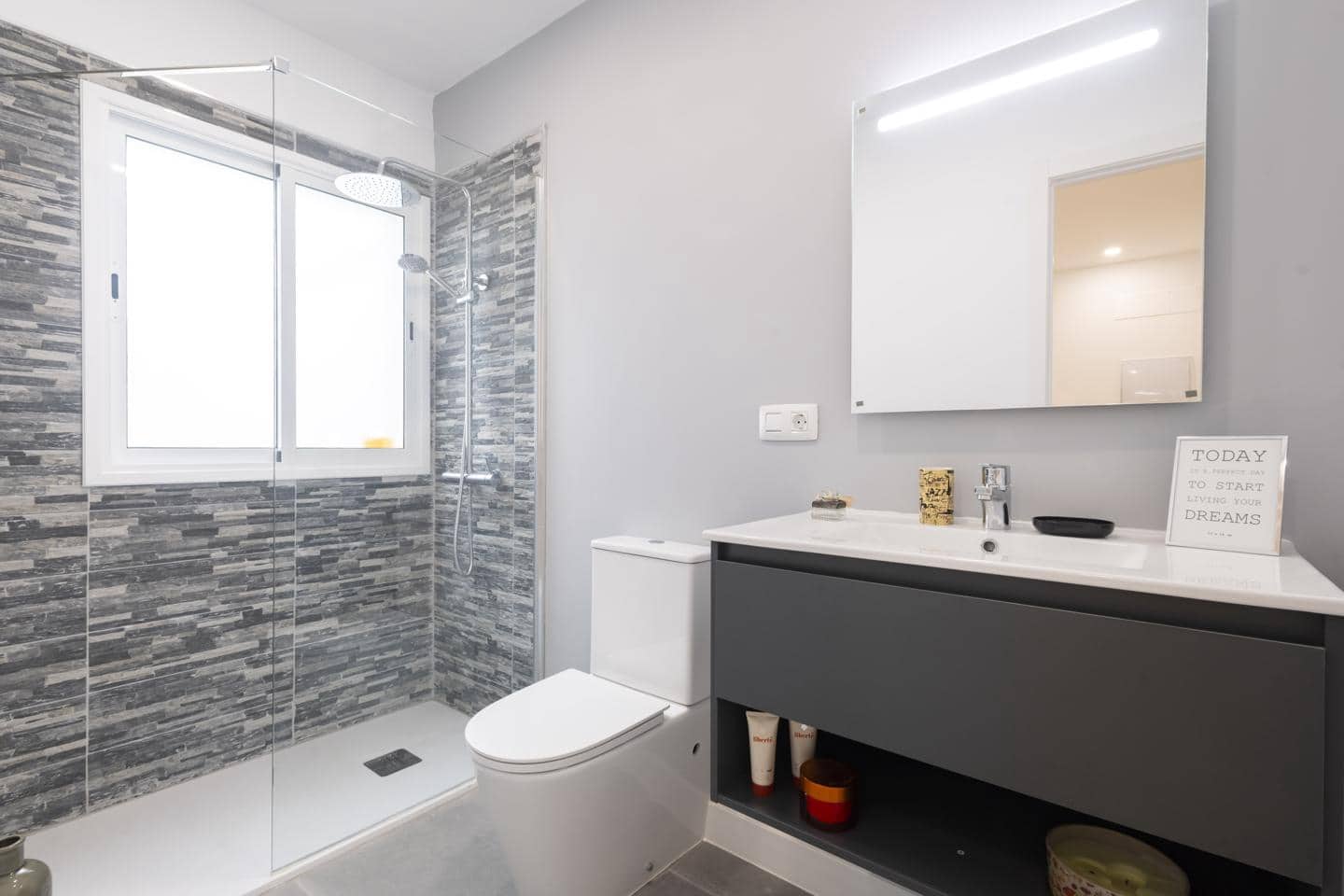 2 sypialnia Mieszkanie na sprzedaż w Santa Cruz de Tenerife - 213 000 € (Ref: 10091361)